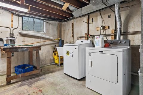 Tiny photo for 620 N Main Street, Mount Prospect, IL 60056 (MLS # 12706376)