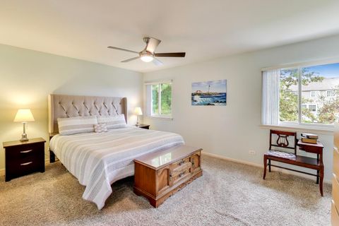 Tiny photo for 470 Country Place, Lindenhurst, IL 60046 (MLS # 12499978)