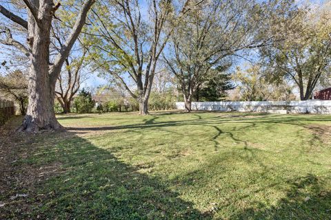 Tiny photo for 2N238 Highland Avenue, Glen Ellyn, IL 60137 (MLS # 12521468)