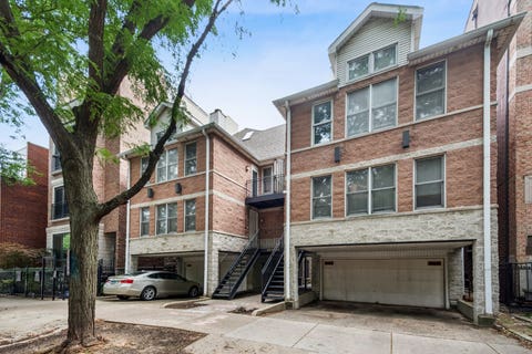 Photo of 2851 N SOUTHPORT Avenue #B, Chicago, IL 60657 (MLS # 12738647)