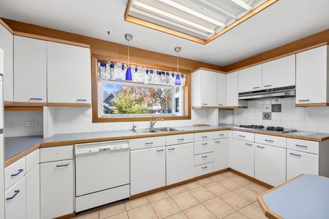 Tiny photo for 4915 Pershing Avenue, Downers Grove, IL 60515 (MLS # 12498624)