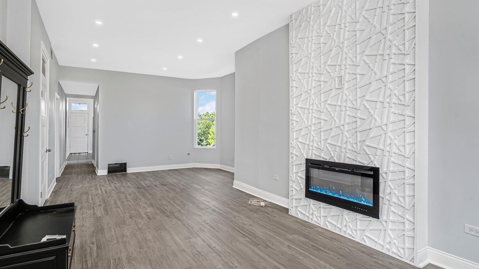 3227 W Beach Avenue 3