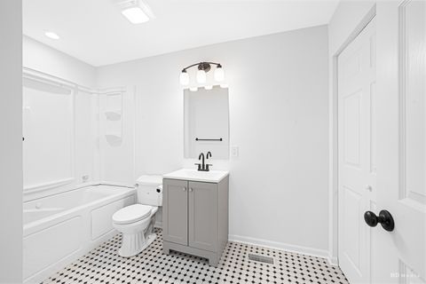 Tiny photo for 18445 Kedzie Avenue, Homewood, IL 60430 (MLS # 12515825)