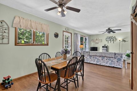 Tiny photo for 1204 W Violet Street, Freeport, IL 61032 (MLS # 12685275)