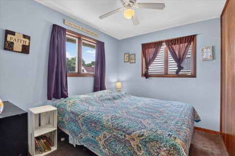 Tiny photo for 1204 W Violet Street, Freeport, IL 61032 (MLS # 12685275)