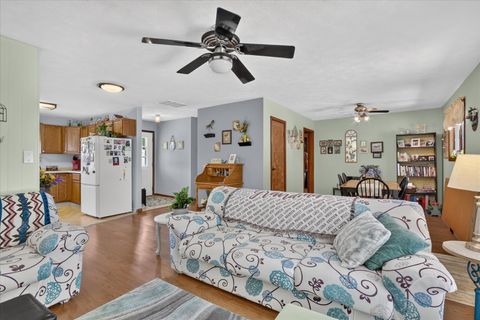 Tiny photo for 1204 W Violet Street, Freeport, IL 61032 (MLS # 12685275)