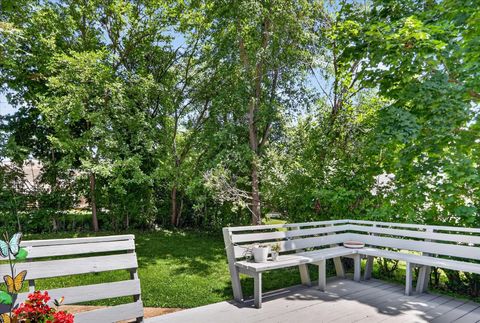 Tiny photo for 1204 W Violet Street, Freeport, IL 61032 (MLS # 12685275)
