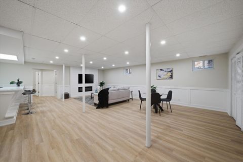 Tiny photo for 707 S Noah Terrace, Mount Prospect, IL 60056 (MLS # 12593511)