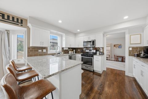 Tiny photo for 15612 Bramblewood Road, Oak Forest, IL 60452 (MLS # 12701154)