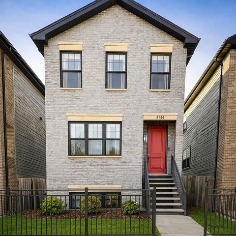 Photo of 4744 S Indiana Avenue, Chicago, IL 60615 (MLS # 12612099)