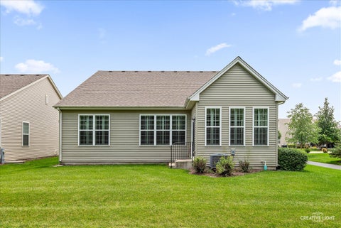 Tiny photo for 3923 Chesapeake Lane, Naperville, IL 60564 (MLS # 12693101)