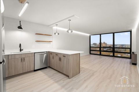 Tiny photo for 1636 N Wells Street #2014, Chicago, IL 60614 (MLS # 12505440)