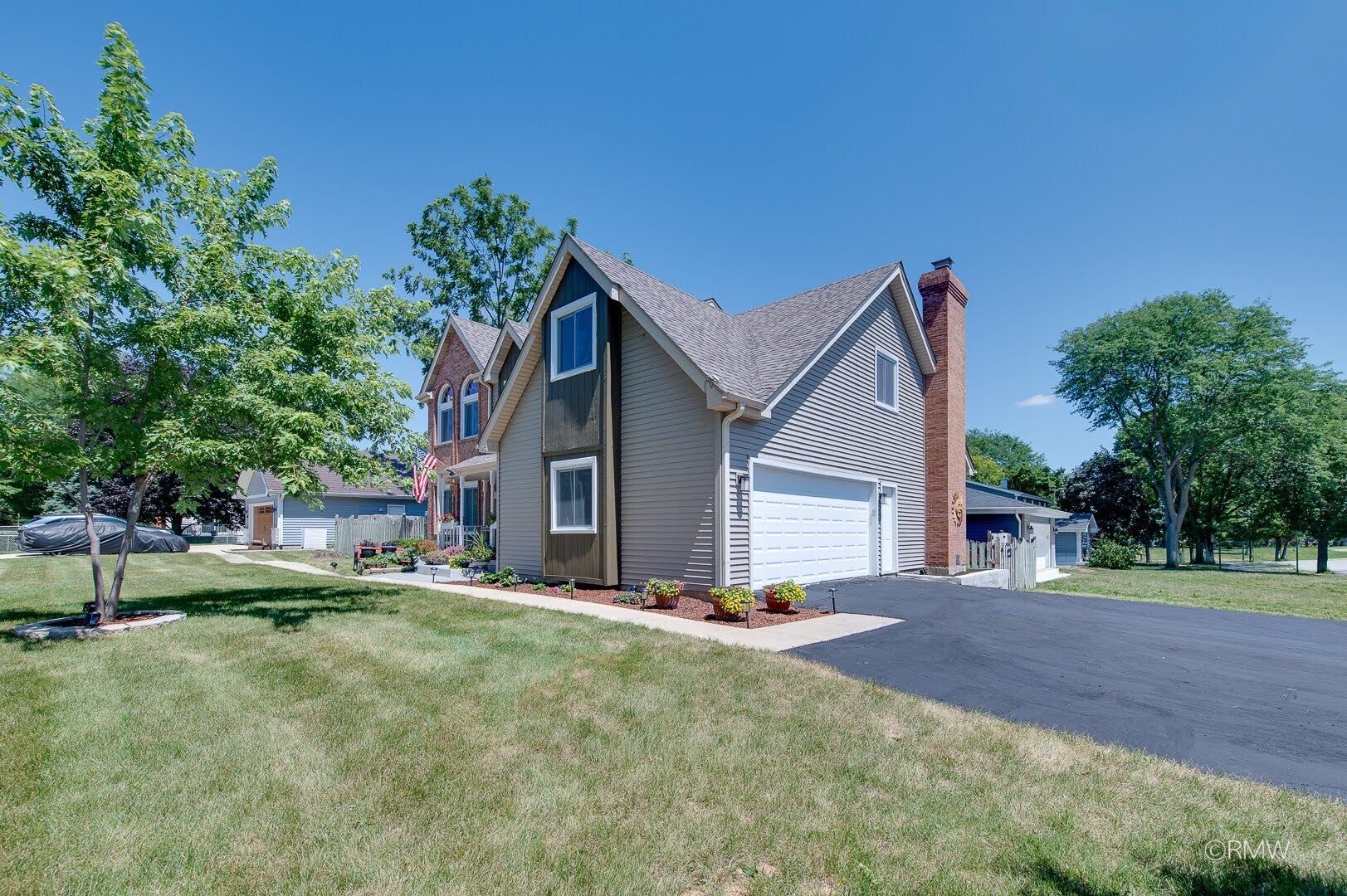 855 S Bartlett Road