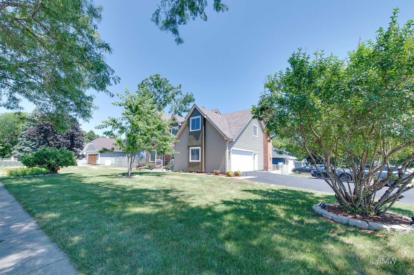 855 S Bartlett Road