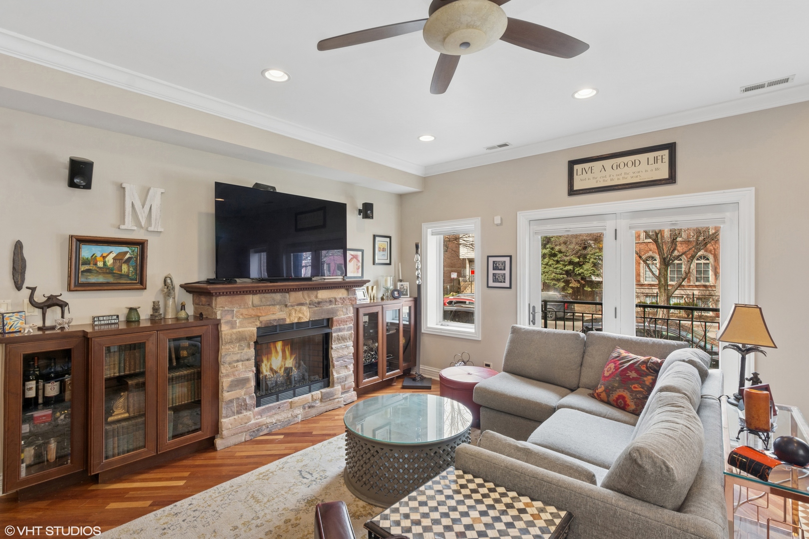 2455 W Foster Avenue 2