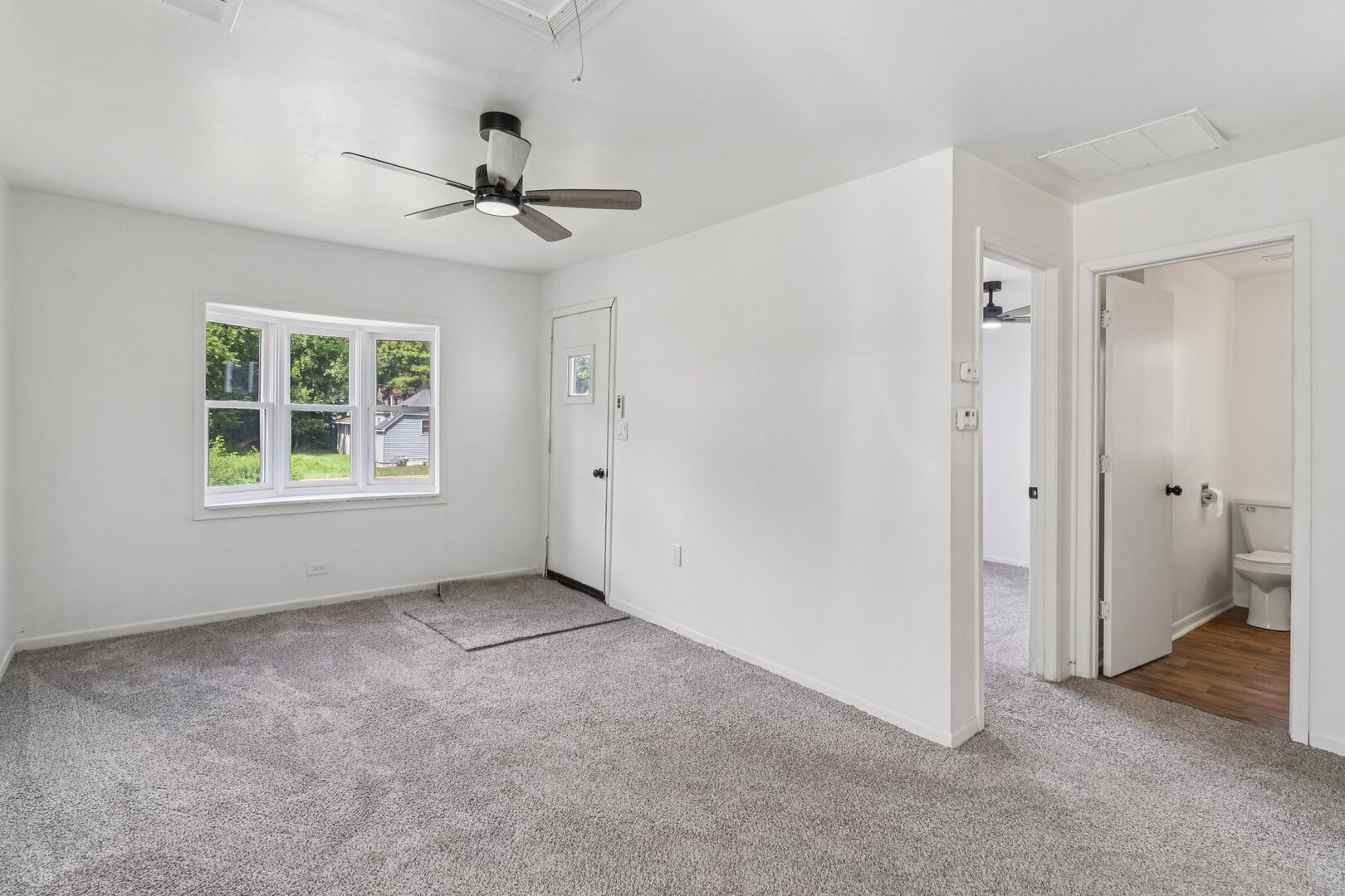 515 Catalpa Drive