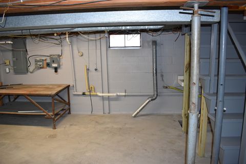 Tiny photo for 211 N Monroe Street, Flanagan, IL 61740 (MLS # 12559656)