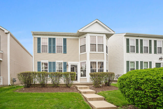 Photo 1 of 16 — 142 Presidential Boulevard, Oswego, IL 60543