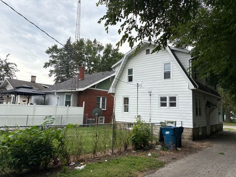 Tiny photo for 352 S Elm Avenue, Kankakee, IL 60901 (MLS # 12463719)