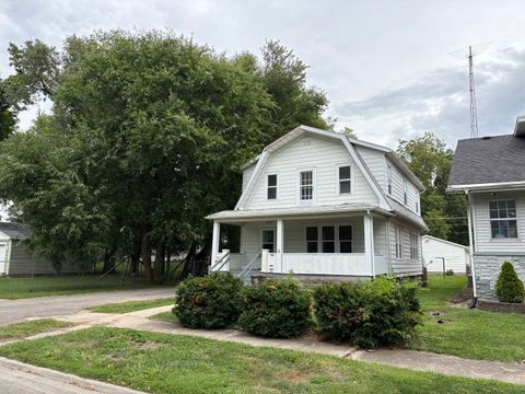 Photo of 352 S Elm Avenue, Kankakee, IL 60901 (MLS # 12463719)