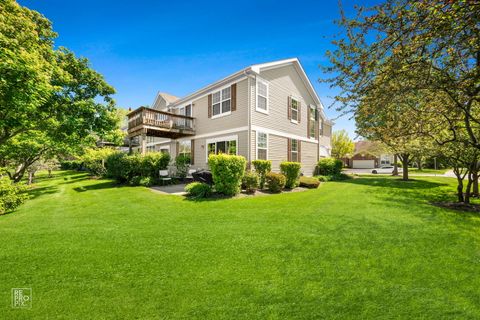 Tiny photo for 1948 Sundrop Court, Bartlett, IL 60103 (MLS # 12648089)