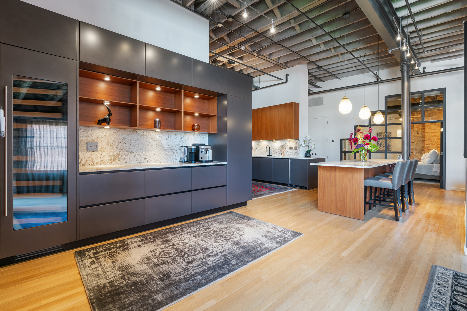 420 W Grand Avenue 5D
