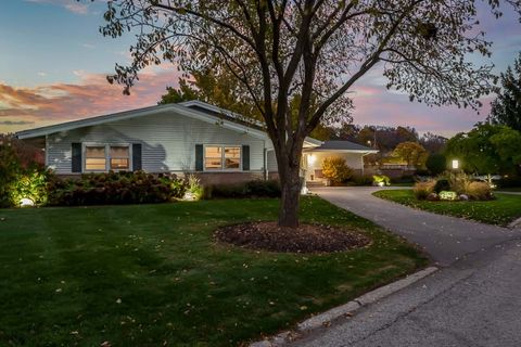 Tiny photo for 2303 ROCK Terrace, Rockford, IL 61103 (MLS # 12533189)