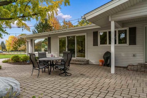 Tiny photo for 2303 ROCK Terrace, Rockford, IL 61103 (MLS # 12533189)