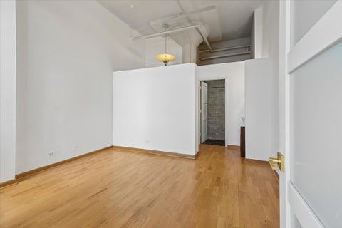 Tiny photo for 1800 W Roscoe Street #521, Chicago, IL 60657 (MLS # 12752831)