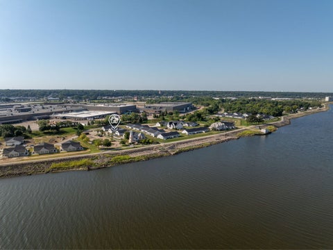 Tiny photo for 127 Beacon Harbor Parkway, East Moline, IL 61244 (MLS # 12739079)