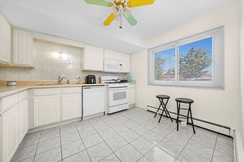 Tiny photo for 10306 Ridgeland Avenue #104, Chicago Ridge, IL 60415 (MLS # 12483316)