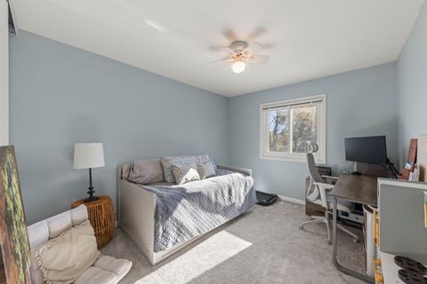 Tiny photo for 30W260 Holyoke Court, Warrenville, IL 60555 (MLS # 12516894)