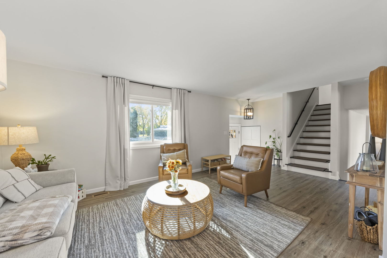 30W260 Holyoke Court