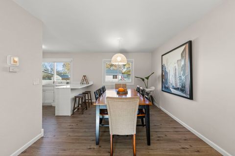 Tiny photo for 30W260 Holyoke Court, Warrenville, IL 60555 (MLS # 12516894)