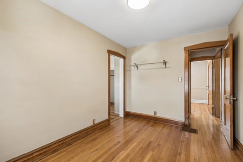 Tiny photo for 192 Waubansee Road, Riverside, IL 60546 (MLS # 12672149)