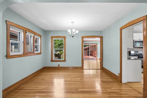 Tiny photo for 192 Waubansee Road, Riverside, IL 60546 (MLS # 12672149)