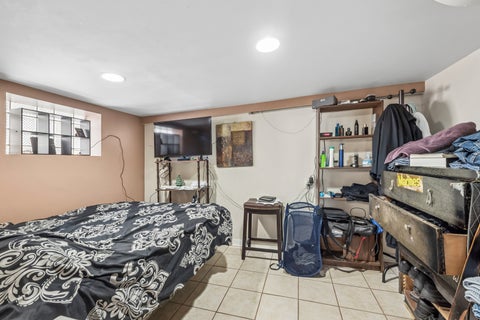 Tiny photo for 192 Waubansee Road, Riverside, IL 60546 (MLS # 12672149)