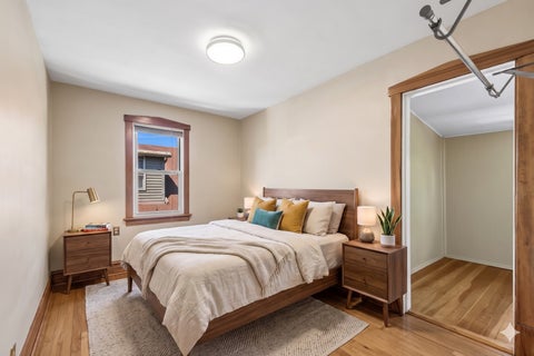Tiny photo for 192 Waubansee Road, Riverside, IL 60546 (MLS # 12672149)