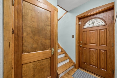 Tiny photo for 192 Waubansee Road, Riverside, IL 60546 (MLS # 12672149)
