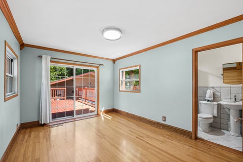 Tiny photo for 192 Waubansee Road, Riverside, IL 60546 (MLS # 12672149)