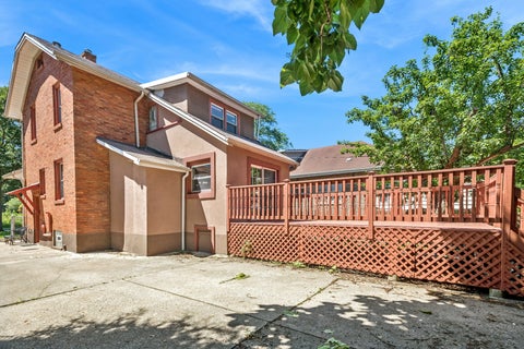 Tiny photo for 192 Waubansee Road, Riverside, IL 60546 (MLS # 12672149)