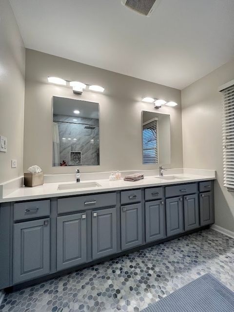 Tiny photo for Algonquin, IL 60102 (MLS # 12632150)