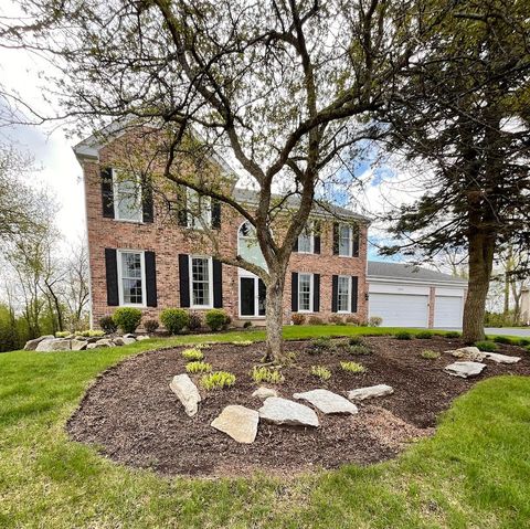 Photo of Algonquin, IL 60102 (MLS # 12632150)
