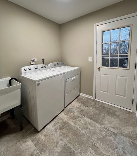 Tiny photo for Algonquin, IL 60102 (MLS # 12632150)