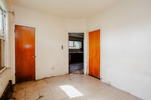 Tiny photo for 8255 S Saint Lawrence Avenue, Chicago, IL 60619 (MLS # 12673483)