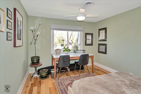 Tiny photo for 9621 S Karlov Avenue #301, Oak Lawn, IL 60453 (MLS # 12628580)