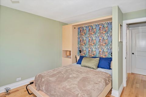 Tiny photo for 9621 S Karlov Avenue #301, Oak Lawn, IL 60453 (MLS # 12628580)