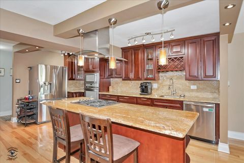 Tiny photo for 9621 S Karlov Avenue #301, Oak Lawn, IL 60453 (MLS # 12628580)