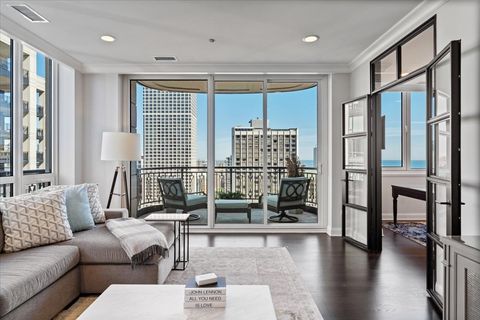 Tiny photo for 10 E Delaware Place #28E, Chicago, IL 60611 (MLS # 12453185)