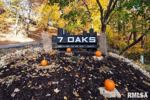 Tiny photo for 4828 6TH Avenue, Moline, IL 61265 (MLS # QC4269283)